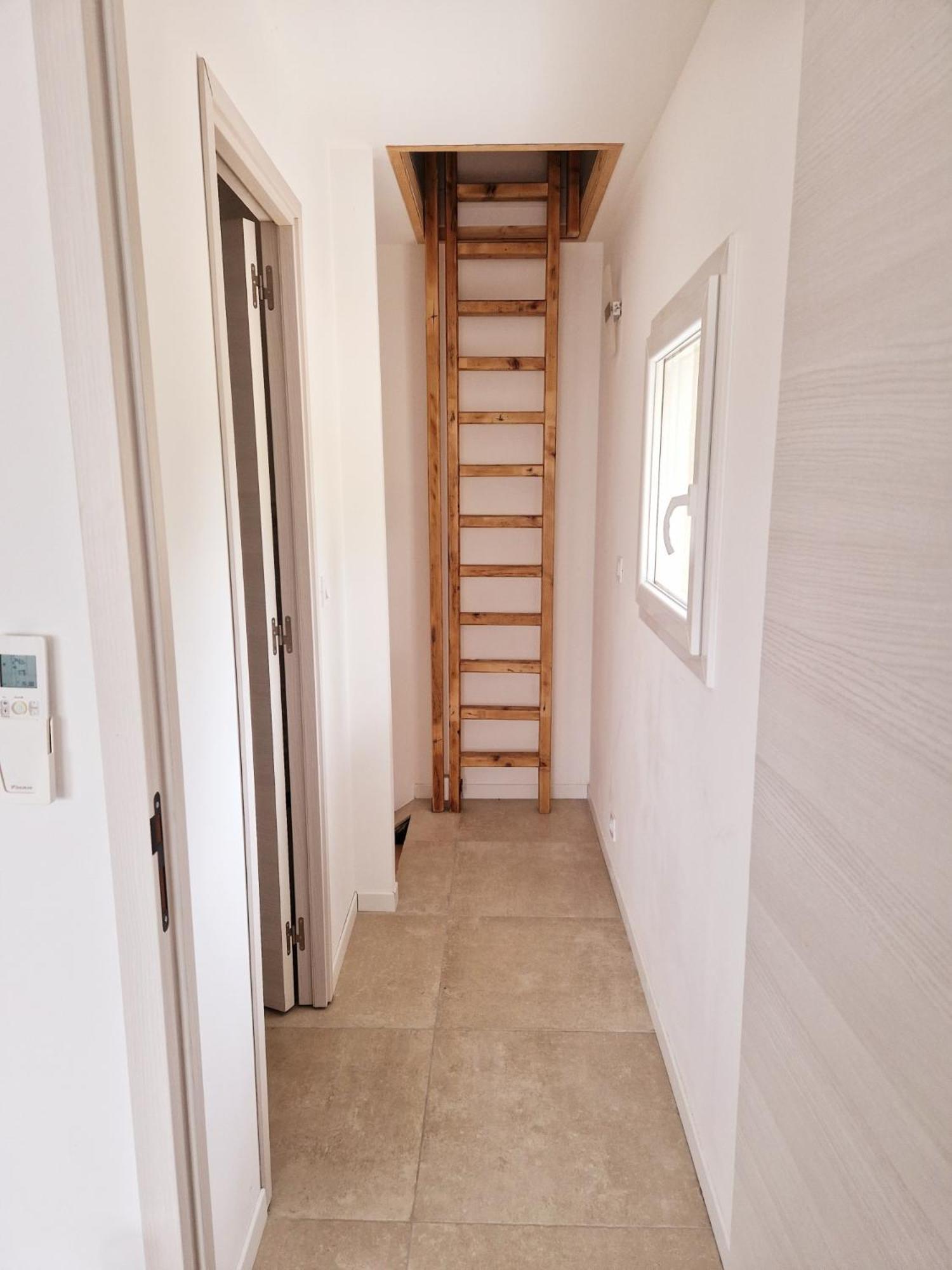 Bel Appartement Duplex Ventabren Exterior photo